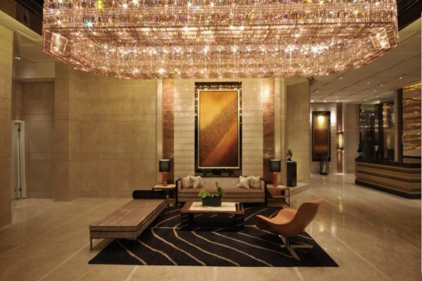 成都茶馆里老年人的悠闲养生时光(成都老茶馆视频)